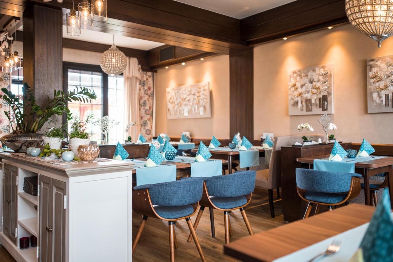 Restaurant Landgasthof Zum Wiesengrund Newel Bagian luar foto
